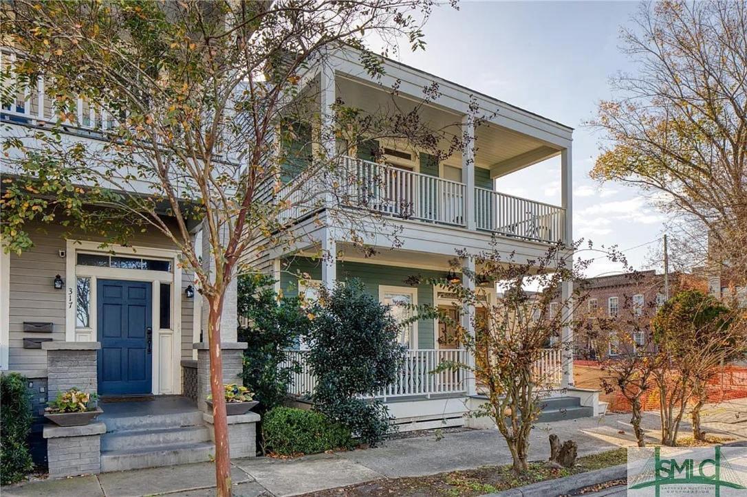 New! Stylish 1900S Renovated Duplex Apartment Building Near Forsyth & River St Savannah Exterior photo
