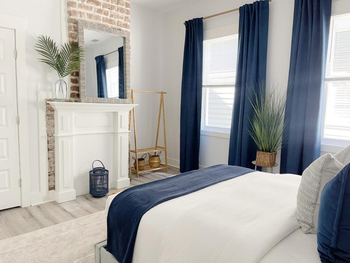 New! Stylish 1900S Renovated Duplex Apartment Building Near Forsyth & River St Savannah Exterior photo
